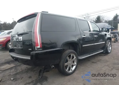 2007 Cadillac Escalade Esv Standard z USA, uszkodzony, nr VIN 1GYFK66807R238676